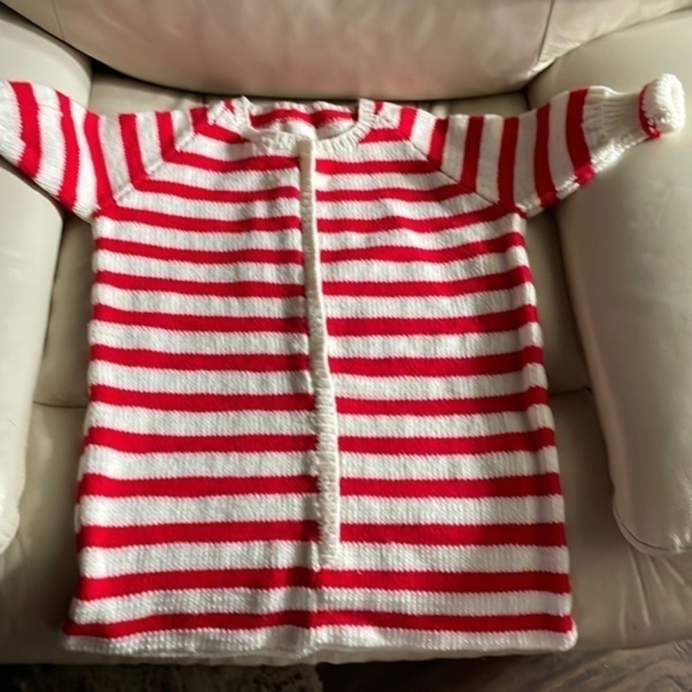 Markdown 💜Vintage Baby Bunting winter sweater handmade.  Essentially